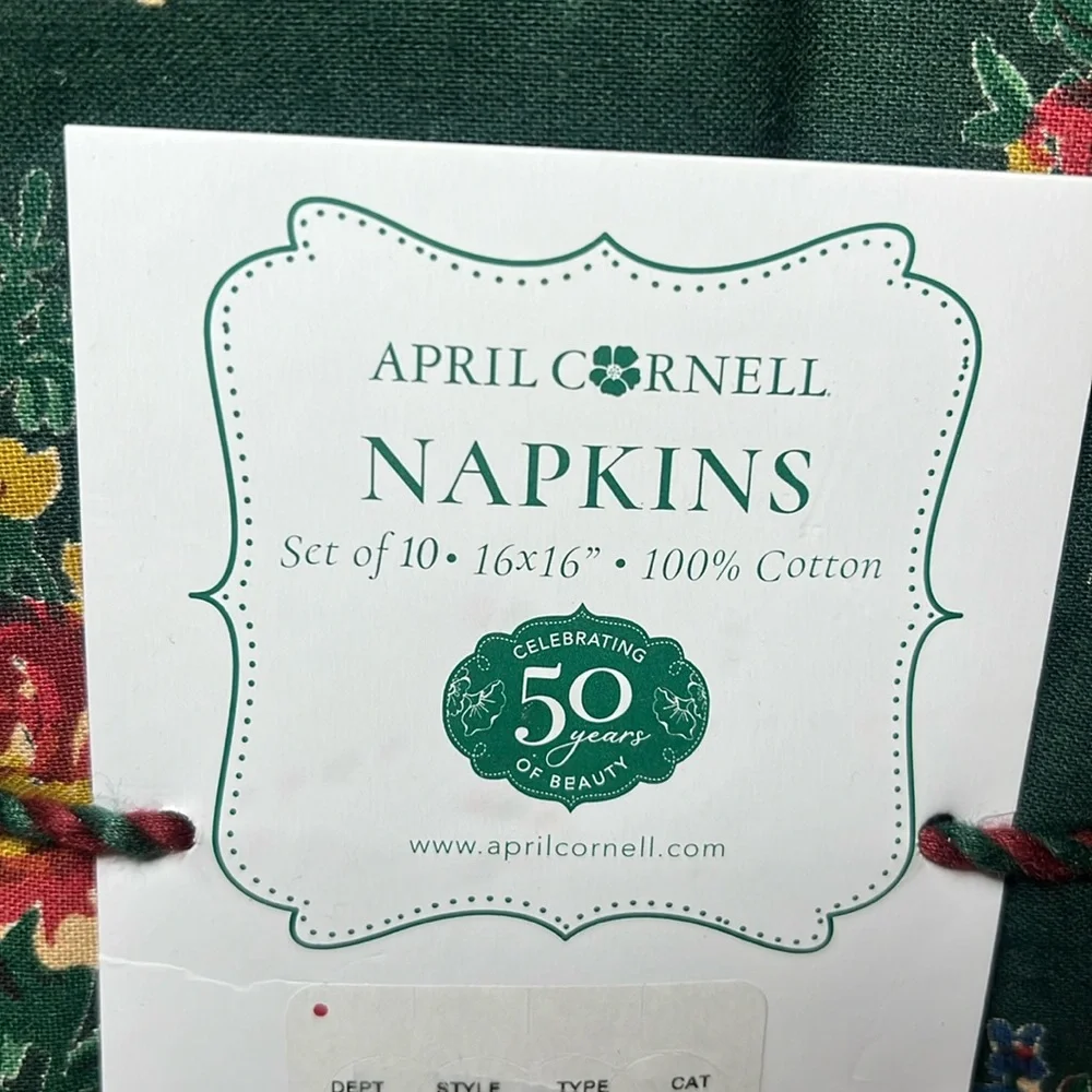 April Cornell Estella Rose Green & Red Floral Napkin Set/10 16x16 Cotton NWT